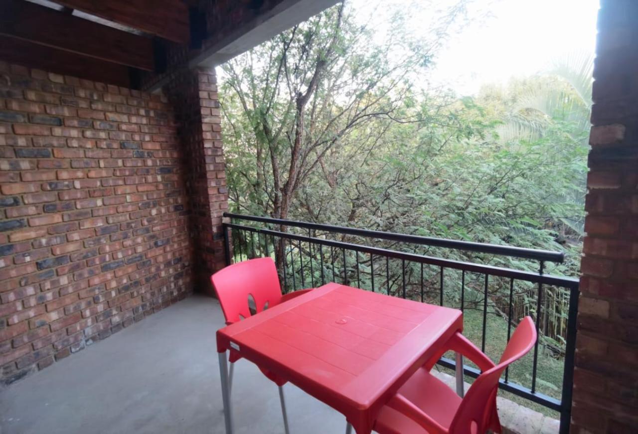 Suikerbosrant Sleep And Go Bed & Breakfast Pretoria-Noord Exterior foto