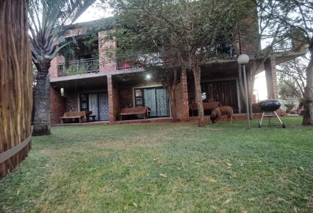 Suikerbosrant Sleep And Go Bed & Breakfast Pretoria-Noord Exterior foto